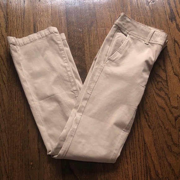 American Eagle Outfitters Pants - 3/$10 American Eagle Outfitters Kick Boot Super Stretch Fit & Flare Khaki Chinos